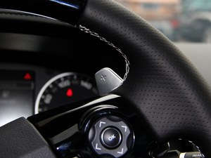 2014款路虎發(fā)現(xiàn)四現(xiàn)車 限量鉅惠拋售搶購