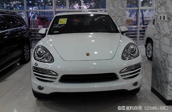 2014款保時(shí)捷卡宴柴油/汽油版 現(xiàn)車熱賣僅售88萬(wàn)