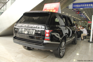 路虎攬勝創(chuàng)世版 2014款現(xiàn)車盡享英倫皇室風(fēng)范