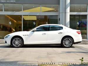 2014款瑪莎拉蒂總裁現(xiàn)車到店 年底優(yōu)惠不斷中