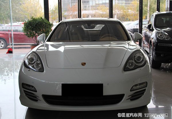 14款保時捷帕納梅拉現(xiàn)車到店 再掀折扣風(fēng)潮