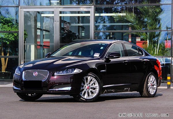 捷豹XF2.0商家給力促銷 天津現(xiàn)車售價(jià)55萬元