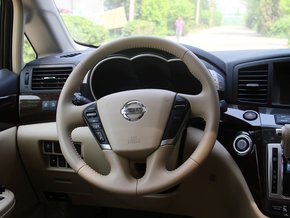2014款日產貴士商務車 天津港港現(xiàn)車特價促銷