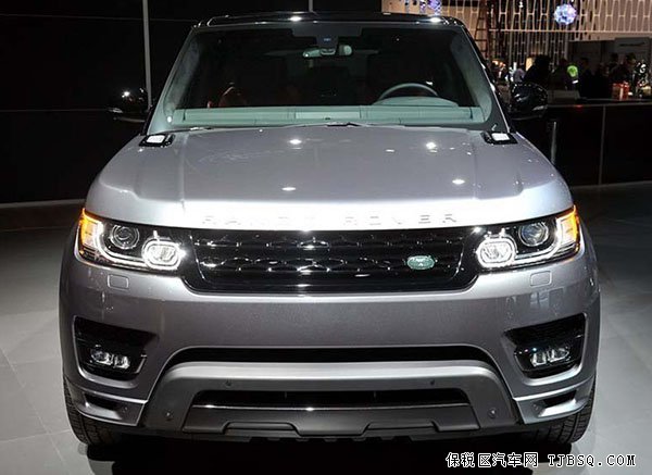 路虎攬勝運(yùn)動(dòng)版現(xiàn)車到港 港口驚喜促銷引爆