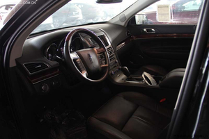 2014款林肯MKT現(xiàn)車 商家推出可貸款購車