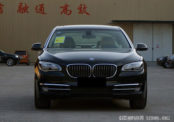 寶馬7系商家讓利 天津港口現(xiàn)車充足超多優(yōu)惠