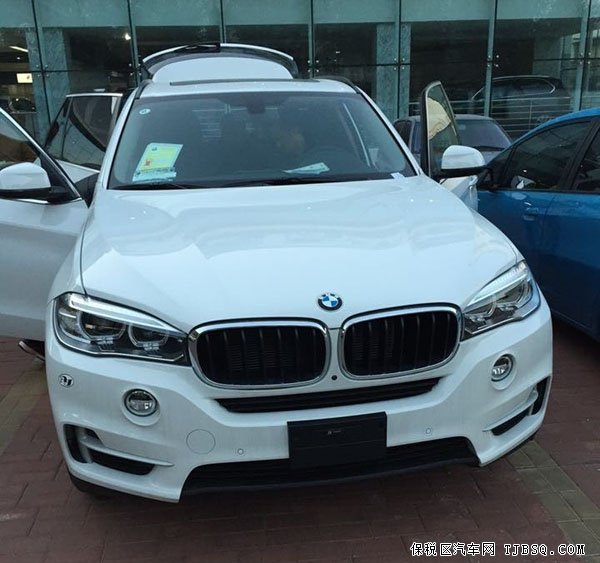 2014款寶馬X5七座版 天津港現(xiàn)車底價直降酬賓