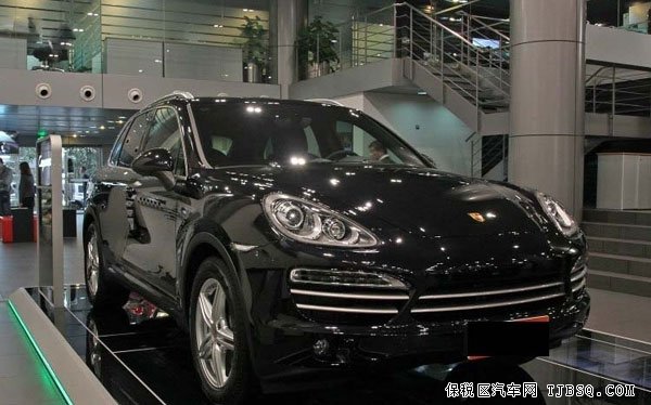 2014款保時(shí)捷卡宴美規(guī)鉑金版高配 現(xiàn)車優(yōu)惠購(gòu)