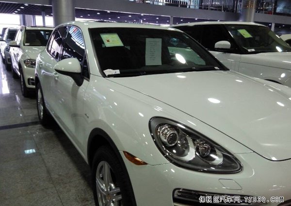 2014款保時(shí)捷卡宴美規(guī)版 天津港現(xiàn)車降價(jià)促銷