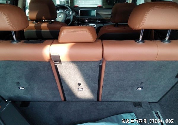 2014款美規(guī)版寶馬X5現(xiàn)車優(yōu)惠 激情暢想最底價