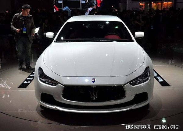 瑪莎拉蒂吉博力天津現(xiàn)車(chē)88萬(wàn) 港口現(xiàn)車(chē)讓利優(yōu)惠