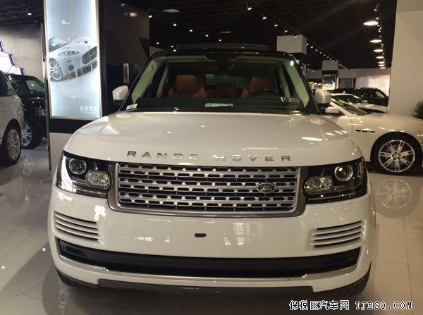 路虎攬勝3.0行政 14款現(xiàn)車主力強(qiáng)推直面挑戰(zhàn)