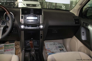 2014款霸道2700商家促銷中東版  奢華現(xiàn)車一降再降
