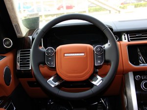 路虎攬勝加長版5.0現(xiàn)車到店 商家驚喜促銷中
