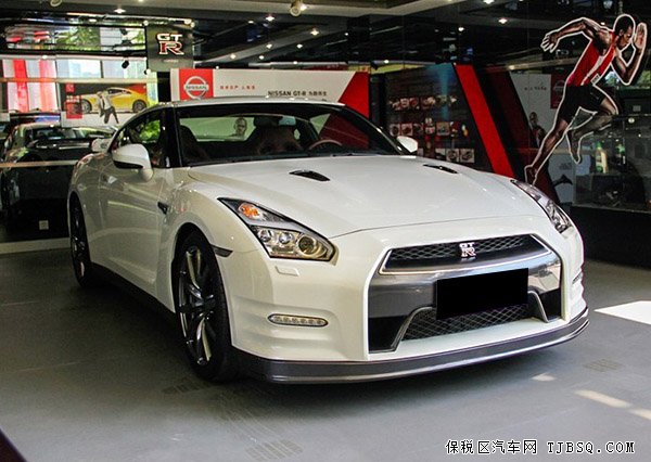 2015款尼桑GTR戰(zhàn)神現(xiàn)車 限量版頂配現(xiàn)車145萬