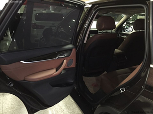 2014款寶馬X5加規(guī)版 天津港口現(xiàn)車極速降價促銷