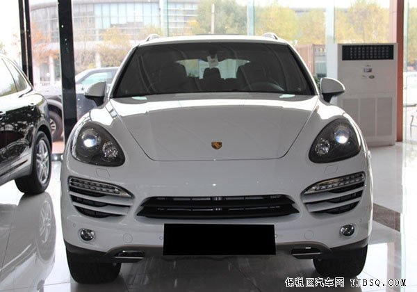 2014款保時(shí)捷卡宴已到店 現(xiàn)車(chē)巨幅優(yōu)惠暢銷(xiāo)中