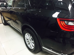 道奇杜蘭戈3.7L現(xiàn)車促銷 天津港現(xiàn)車飚底價(jià)