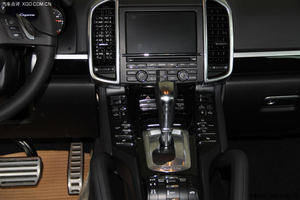 2014款保時(shí)捷卡宴已到店 現(xiàn)車(chē)巨幅優(yōu)惠暢銷(xiāo)中