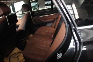 2014款寶馬X5現(xiàn)車巔峰讓利 現(xiàn)車彰顯奢華品質(zhì)