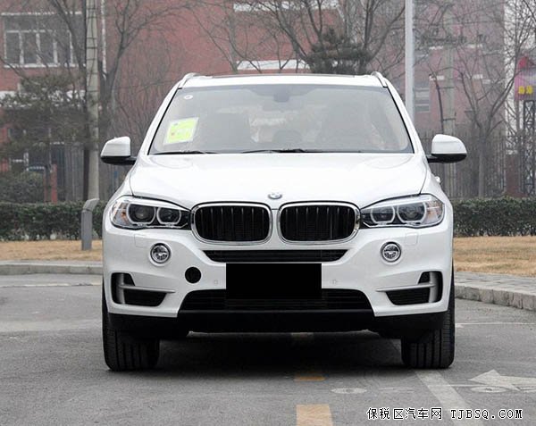 2014款寶馬X5現(xiàn)車瘋狂促銷 獨(dú)領(lǐng)風(fēng)潮精英本色