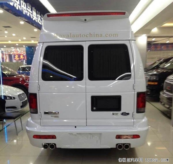 福特E350商家大讓利 天津港現(xiàn)車夢一般的售價(jià)