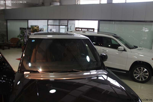 2014款路虎攬勝5.0加長版到店 現(xiàn)車年末優(yōu)惠最低