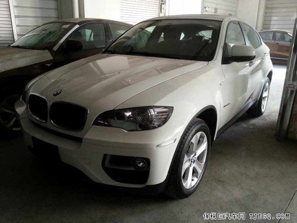 2014款中東版寶馬X6到店 天津港現(xiàn)車72萬(wàn)清倉(cāng)大促