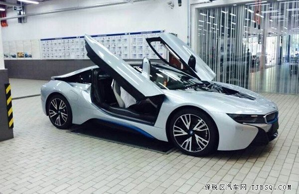 寶馬i8頂級超跑 天津現(xiàn)車華麗開售尊享特惠