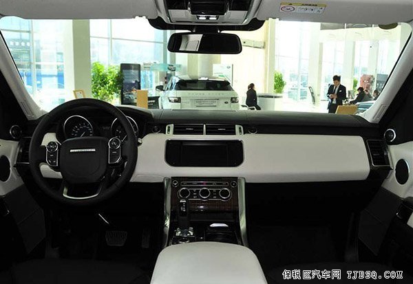 2014款路虎攬勝運(yùn)動(dòng)版 現(xiàn)車年末獻(xiàn)禮價(jià)格酬賓