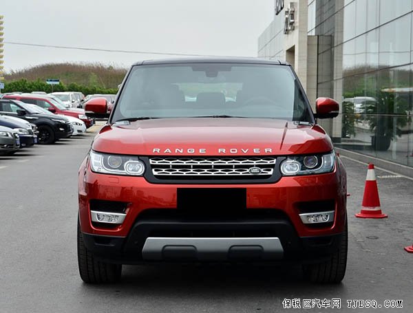 2014款路虎攬勝運動版現(xiàn)車報價 港口精彩拋售