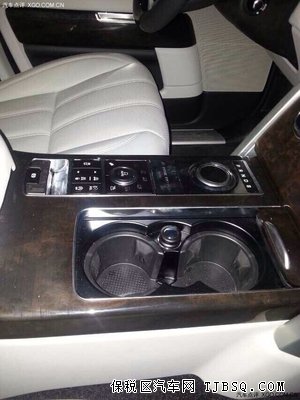 14款路虎攬勝行政版3.0T 現(xiàn)車商家沖量底價出售