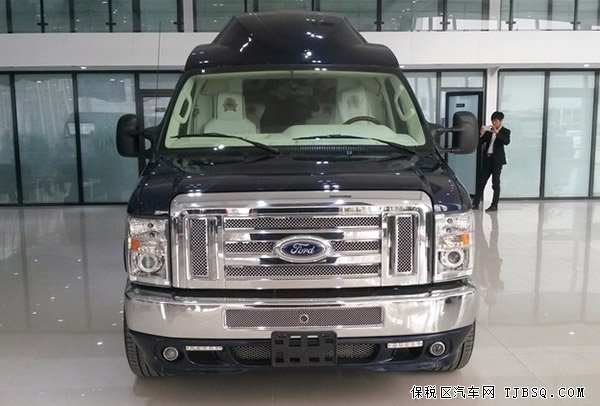 福特E350鉑金版現(xiàn)車報價 雙十二現(xiàn)車超級特惠