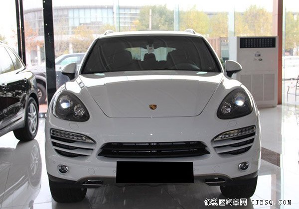 14款保時(shí)捷卡宴現(xiàn)車(chē)走量瘋狂享 優(yōu)惠果斷甩賣(mài)中