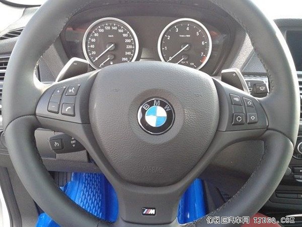 2014款寶馬X6中東版 20輪/速敏方向盤/天窗現(xiàn)車72萬起