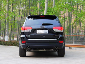 JEEPZ(yu)7f ȫ۬F(xin)܇̓r(ji){