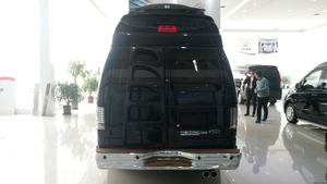 福特E350鉑金版現(xiàn)車報價 雙十二現(xiàn)車超級特惠
