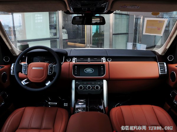 2014款路虎攬勝創(chuàng)世加長(zhǎng)版四座 現(xiàn)車魅力降價(jià)