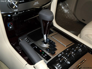 雷克薩斯LX570中東版現(xiàn)車 年末收關(guān)優(yōu)惠促銷