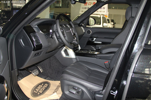 2014款路虎攬勝5.0創(chuàng)世版促銷 現(xiàn)車優(yōu)惠進(jìn)行中