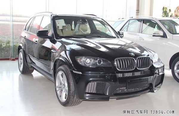 2014款寶馬X5M現(xiàn)車最低價(jià) 現(xiàn)車圣誕節(jié)前期大促銷