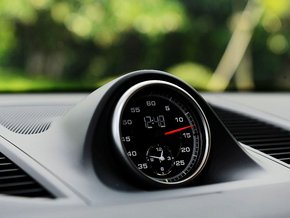 新款保時(shí)捷小卡宴現(xiàn)車再降 風(fēng)尚版MACAN低報(bào)價(jià)