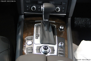 2014款奧迪Q7美規(guī)版現(xiàn)車報價 圣誕特惠可貸款購車