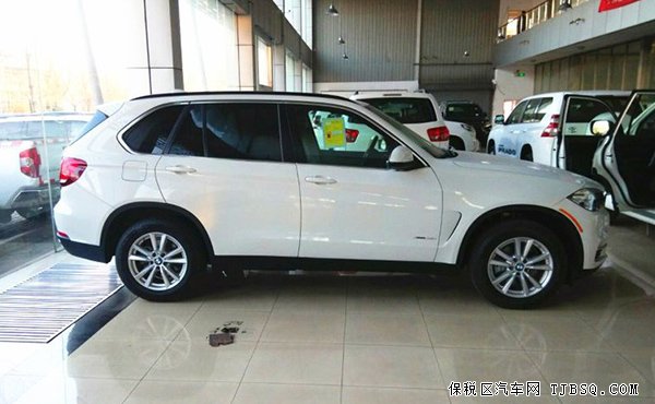 2014款寶馬X5現(xiàn)車秀底價(jià) 圣誕節(jié)傾城鉅惠獨(dú)占底價(jià)