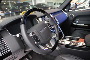 2014款路虎攬勝行政版現(xiàn)車促銷 魅力呈現(xiàn)非凡品質(zhì)