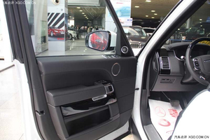 2014款路虎攬勝行政版現(xiàn)車促銷 魅力呈現(xiàn)非凡品質(zhì)