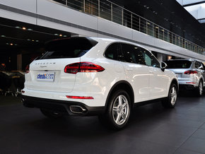 2015款保時捷卡宴 現車特惠新氣象新年卡宴專場