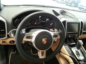 2014款卡宴3.0T柴油鉑金版 天津現(xiàn)車驚喜熱賣