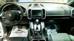 保時捷卡宴現(xiàn)車盛惠 油電混合版現(xiàn)車大降價