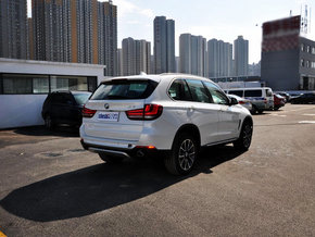 全新寶馬X5中規(guī)版 原裝進(jìn)口現(xiàn)車優(yōu)惠全系熱促